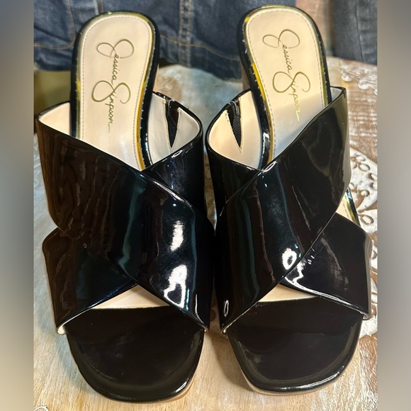 EUC Jessica Simpson “Seena” Black Patent Leather Wedge Cork Heel. Size 9.5 - Picture 4 of 10